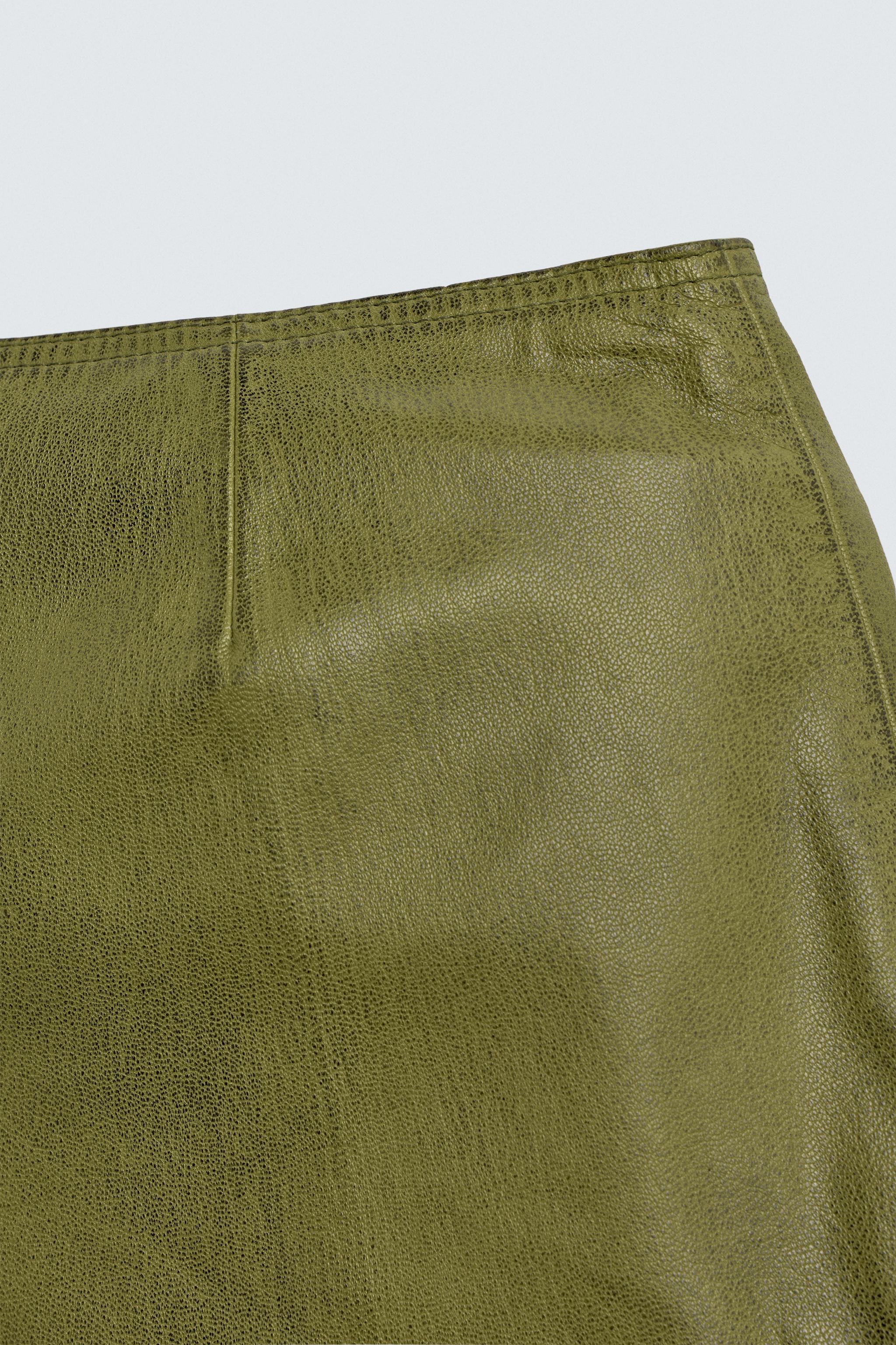 SHORTS CUIR HARRY LAMBERT FOR ZARA X DISNEY